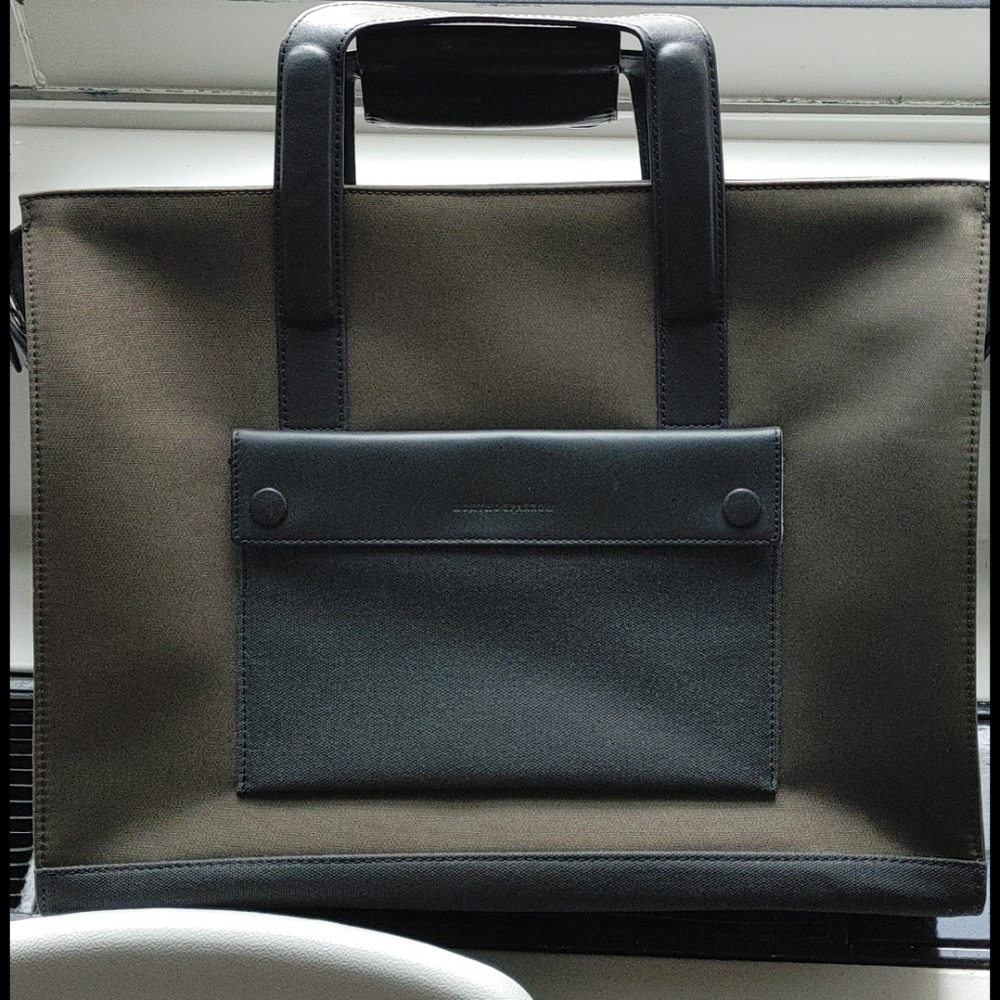 North & Sparrow unisex briefcase